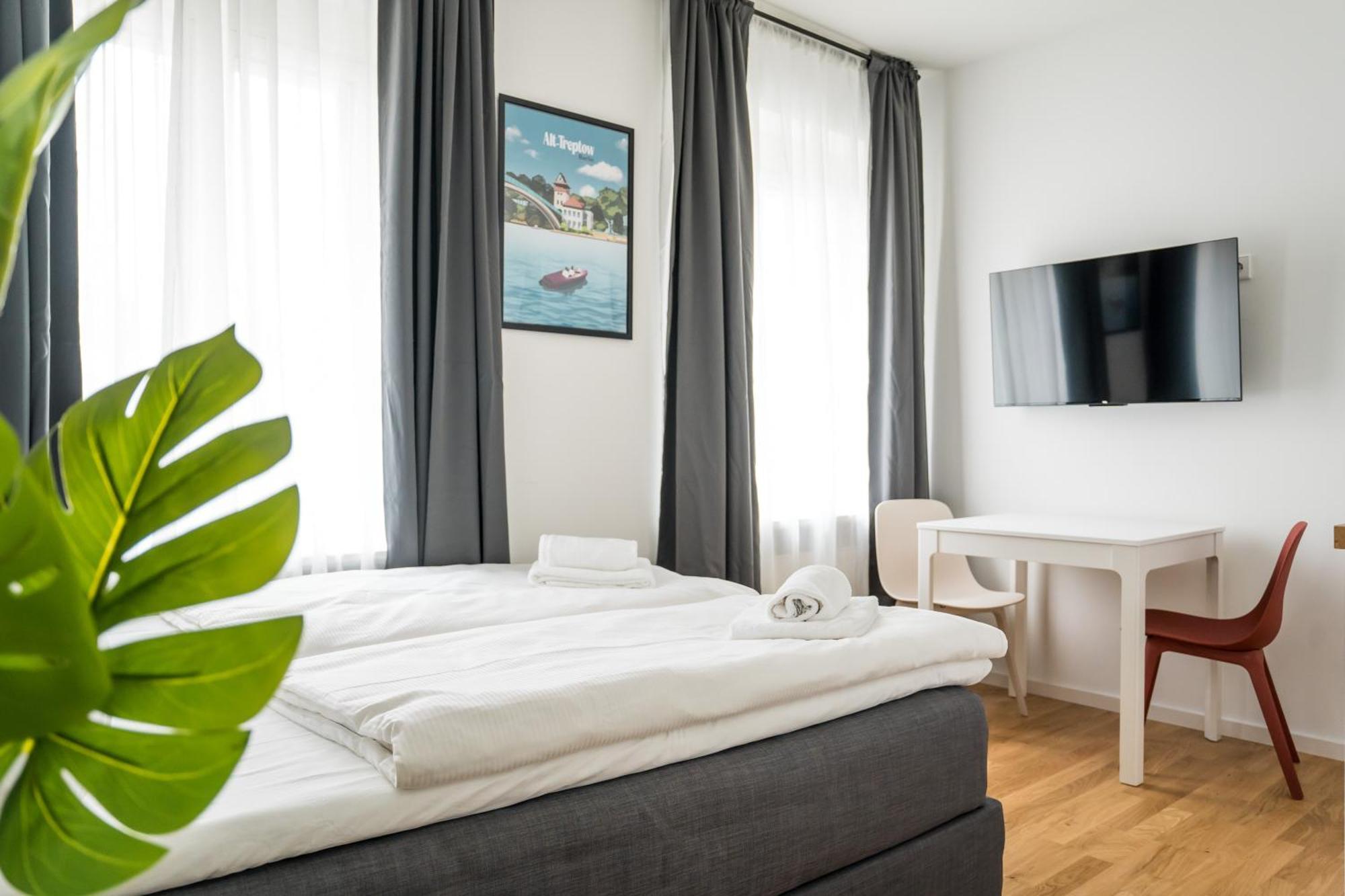 Homaris Apartments Schlueterstrasse Берлин Экстерьер фото
