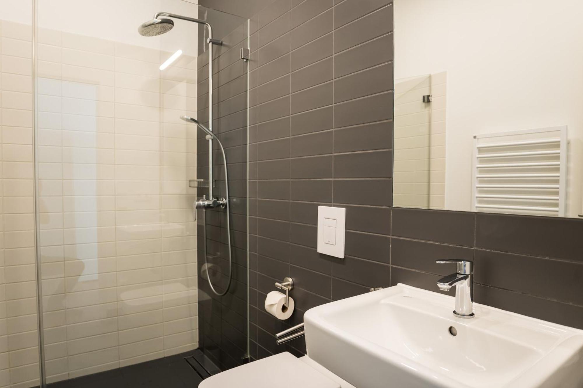 Homaris Apartments Schlueterstrasse Берлин Экстерьер фото